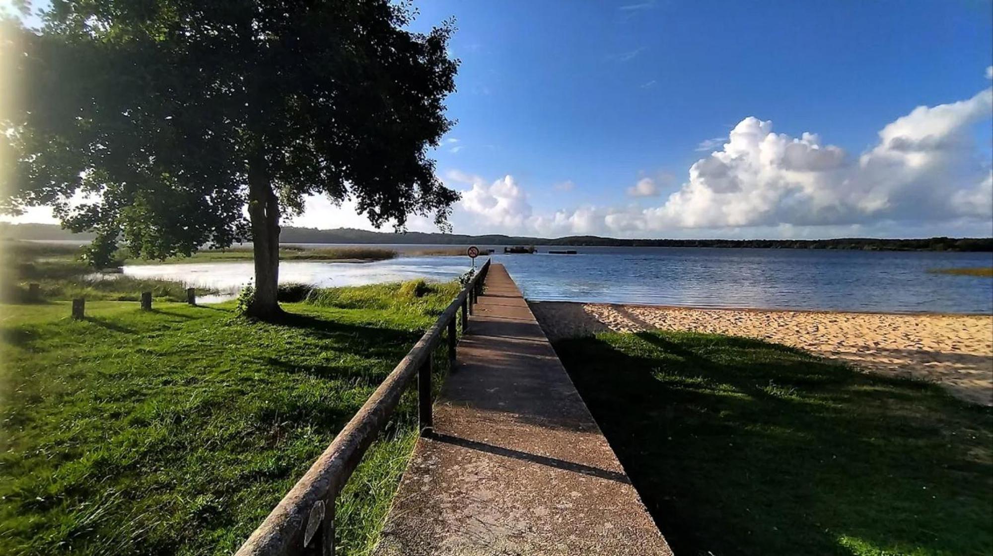 Vk Lake Aureilhan  ภายนอก รูปภาพ